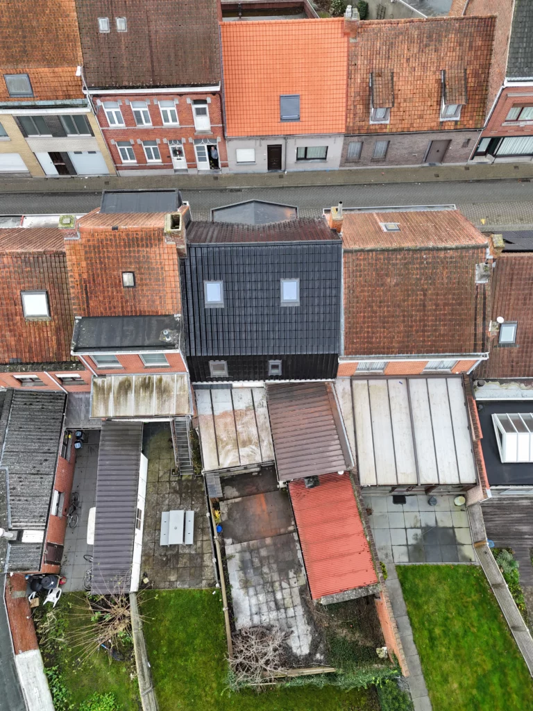 Dakrenovatie te Wevelgem door Curodak Bouwgroep