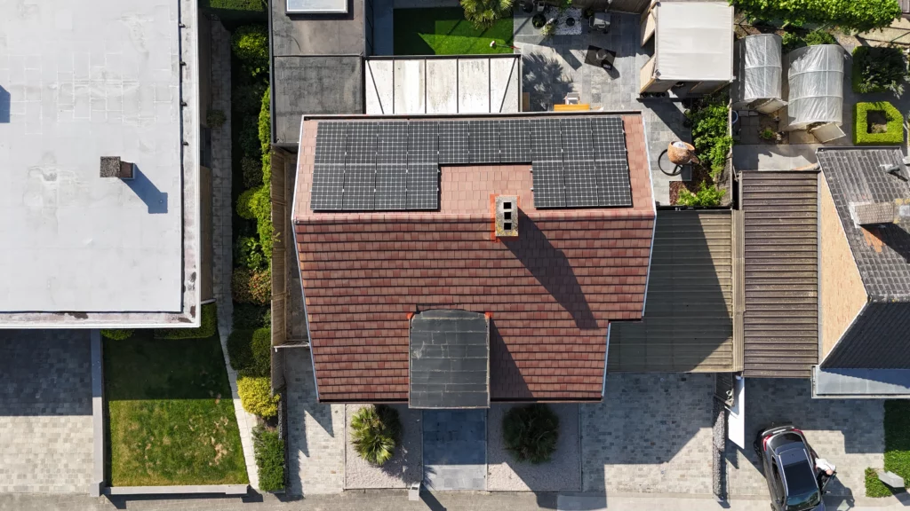 Nieuwe dakrenovatie te Roeselare door Curodak Bouwgroep
